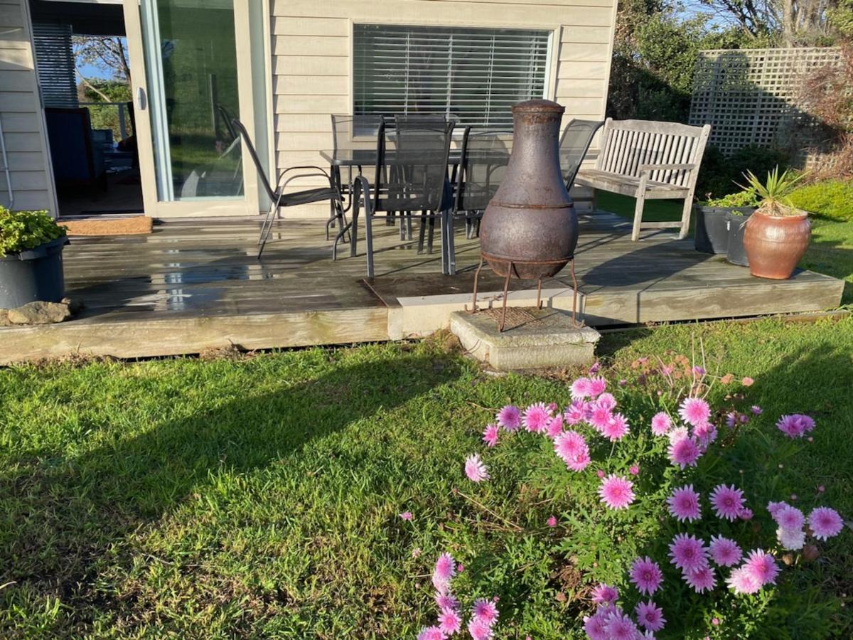 Seacroft Beach House Sugarloaf Bagian luar foto
